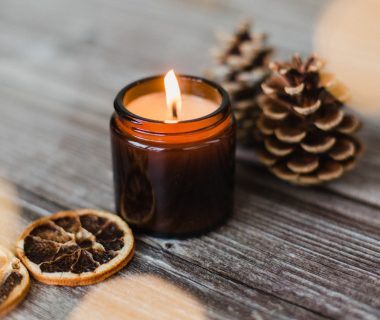 Un souffle de parfum, un soupçon de douceur : les secrets des bougies parfumées