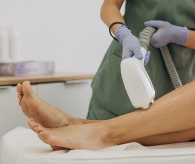 Confier son épilation au laser à un professionnel à Tours : pourquoi c’est essentiel ?