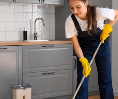 Services à domicile : comment choisir le bon prestataire pour votre ménage ?