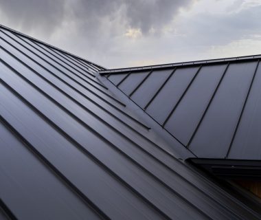 Entreprise de couverture zinguerie à Dijon : expert toiture et zinc